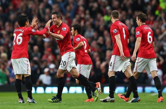 坚称他是非 坚称他是非